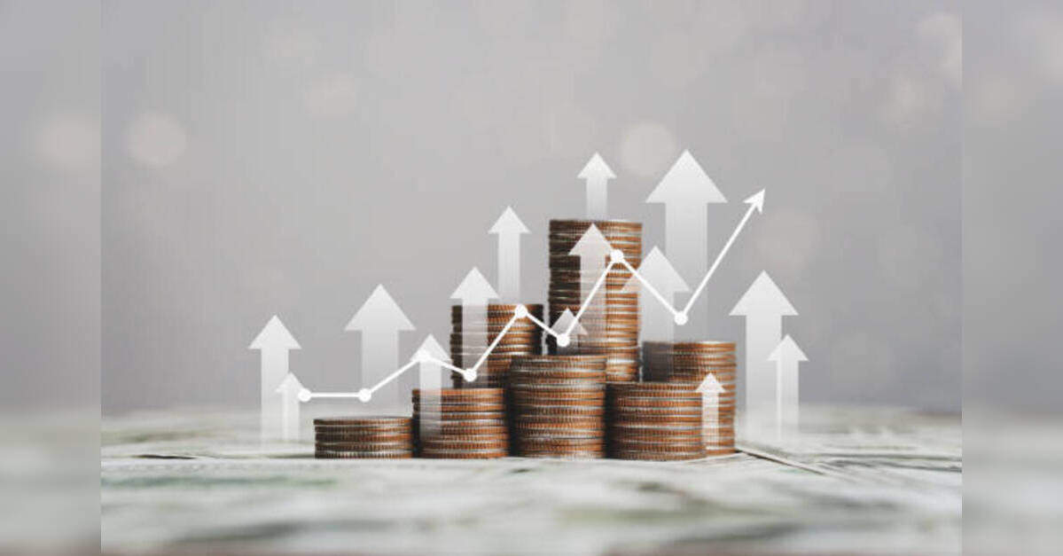 Sharjah approves salary increases for all government employees