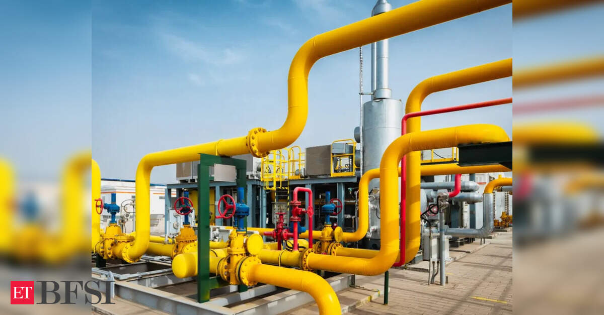 RBI opens special dollar window for three state-run oil firms