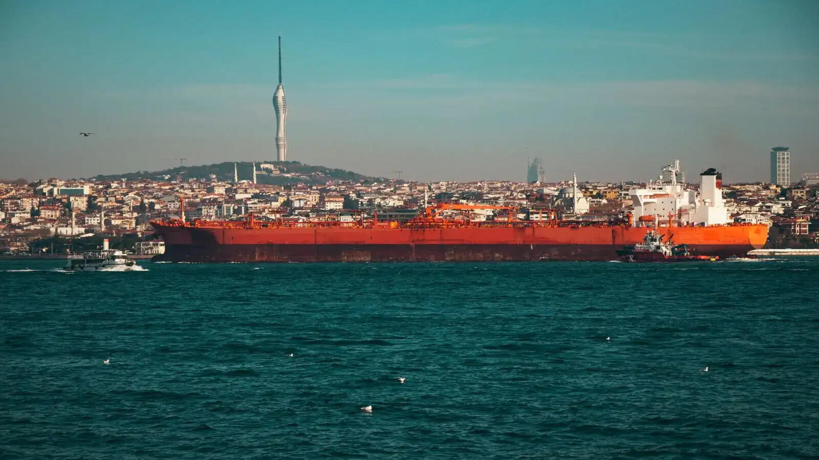 Middle East Geopolitical Tensions Drive Oil Prices Up 2% | Logistics Cost Crisis for Cross-Border Sellers