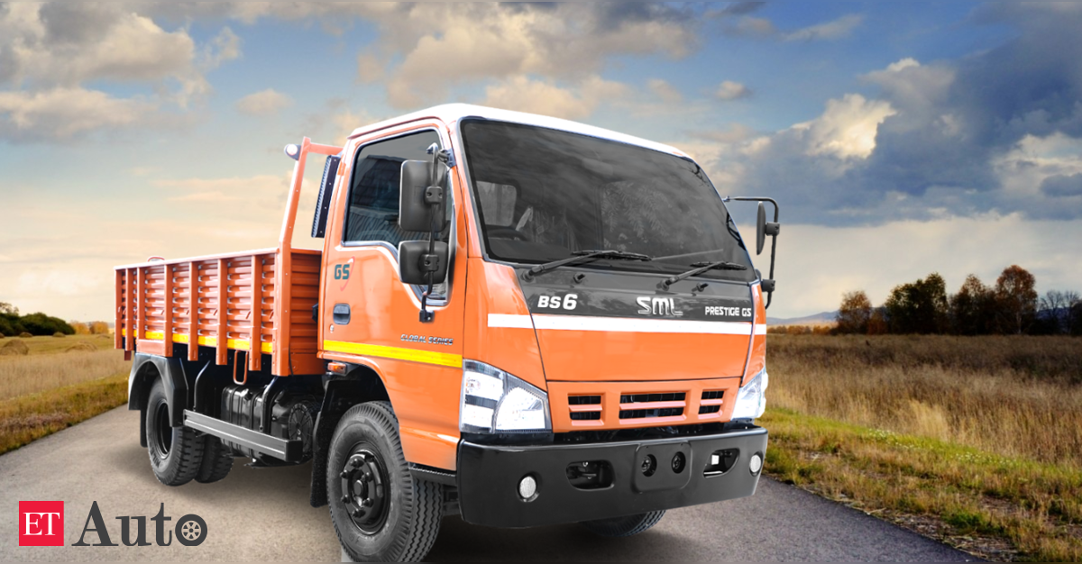 SML Mahindra Appoints Surender Kalra as New CFO, Effective January 2027 ...