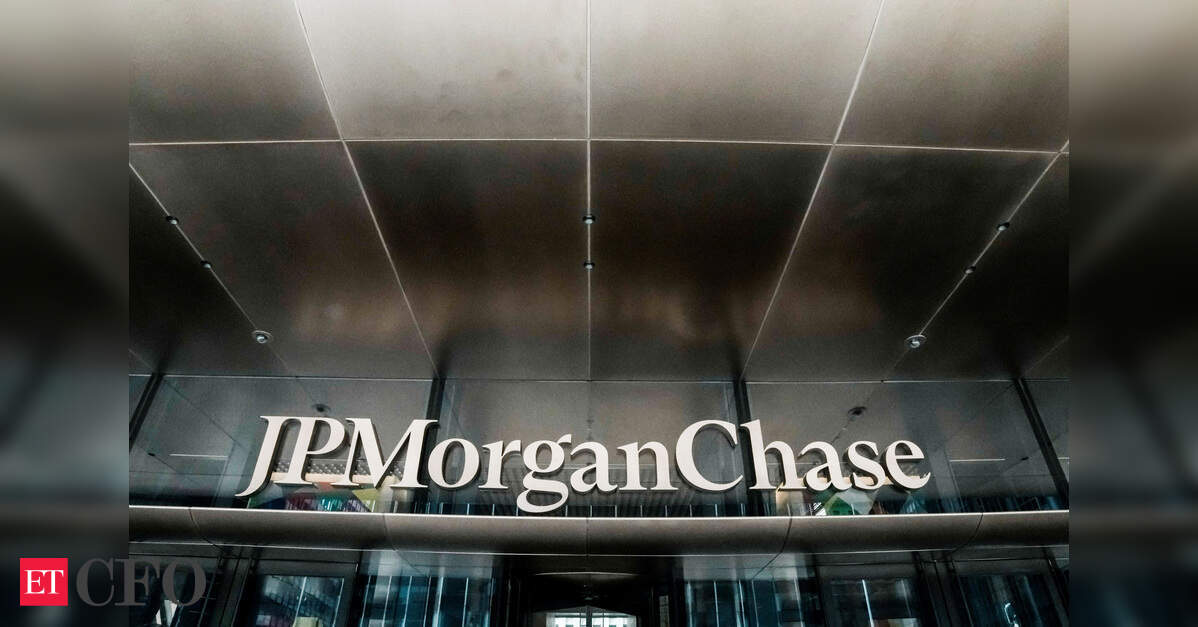 Limitations of CoreWeave Debt Selloff Risk to Global Banks, According ...