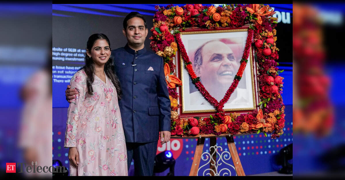 Jio Transforms Into a Tech Giant: Akash Ambani Unveils Big IPO Plans ...