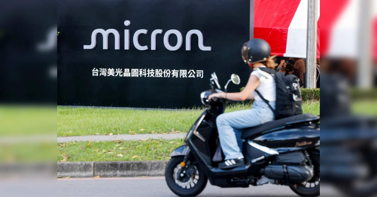 Micron Workers in Taiwan Plan Solidarity Strike Over Bonus Dispute ...