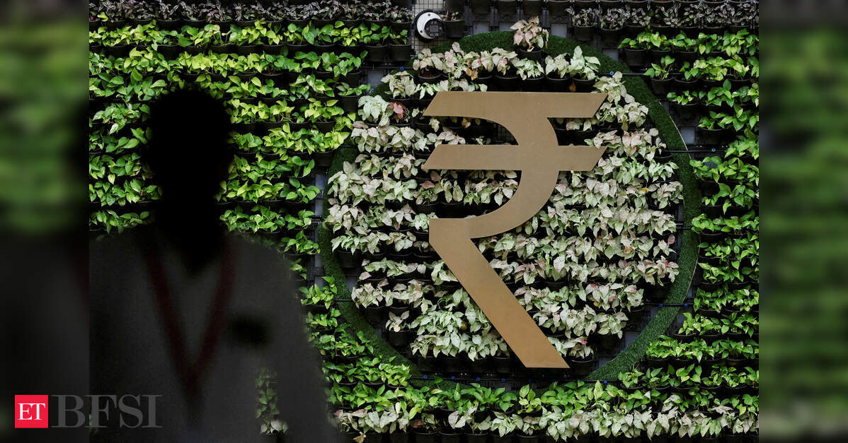 Why are gold rates changing in India?