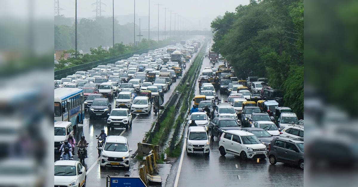 Traffic curbs, diversions likely around Rajghat today