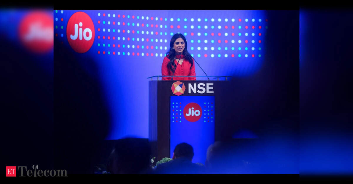 Jio's Remarkable $15.5 Billion Revenue and $8 Billion Earnings: Isha ...