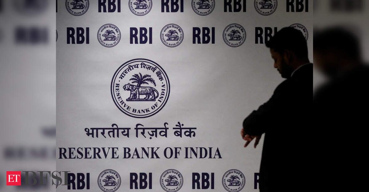 India's Bank Cash Surplus Declines Amid RBI's Currency Defense Measures ...