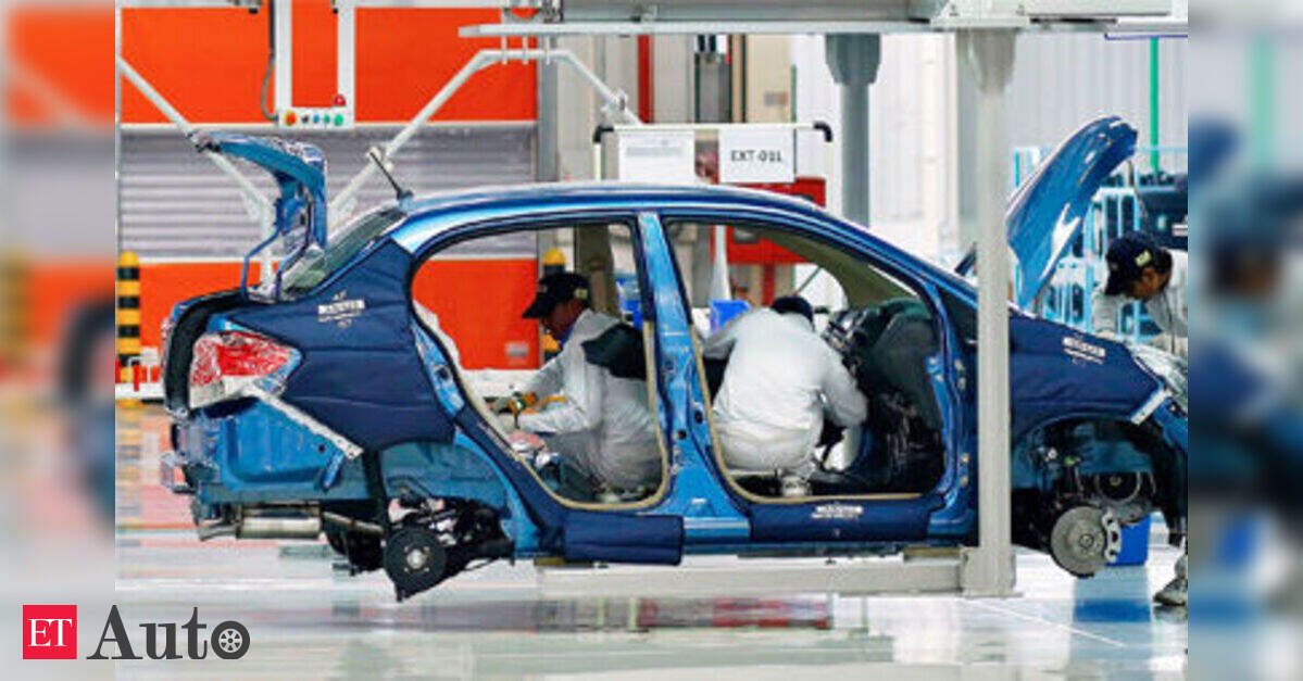 Many auto companies in no mood to cut prices despite duty relief, ETAuto