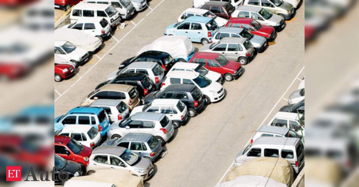 Car sales drop in September, snap gains streak of four months, ETAuto