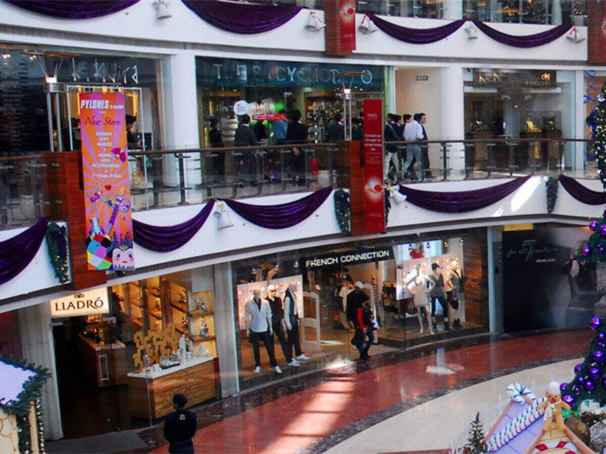 running store international mall