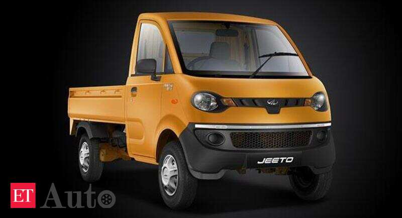 mahindra jeeto passenger van mileage
