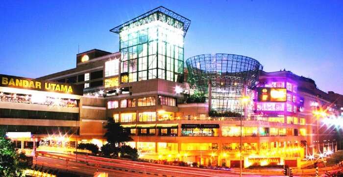 Ten Biggest Malls On Earth Utama Malaysia ET RealEstate