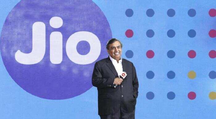 Reliance Jio denies report about foray into taxi space - ETTelecom.com