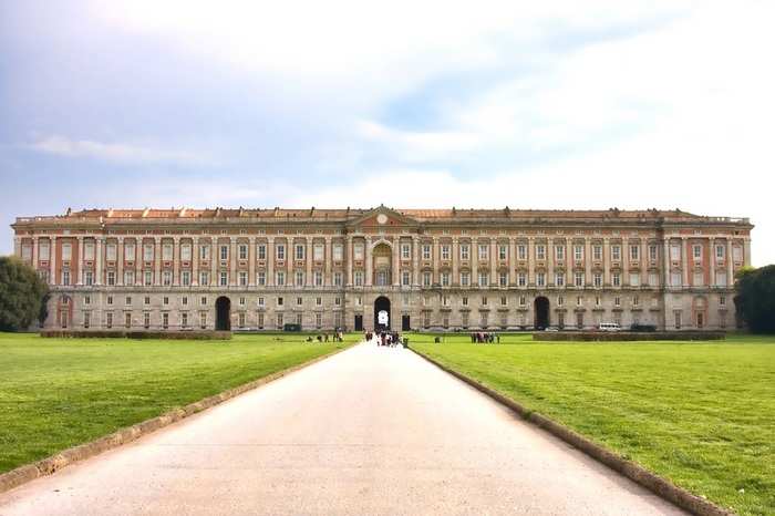 Take a look at the top 25 biggest palaces on Earth - Palace of Caserta ...