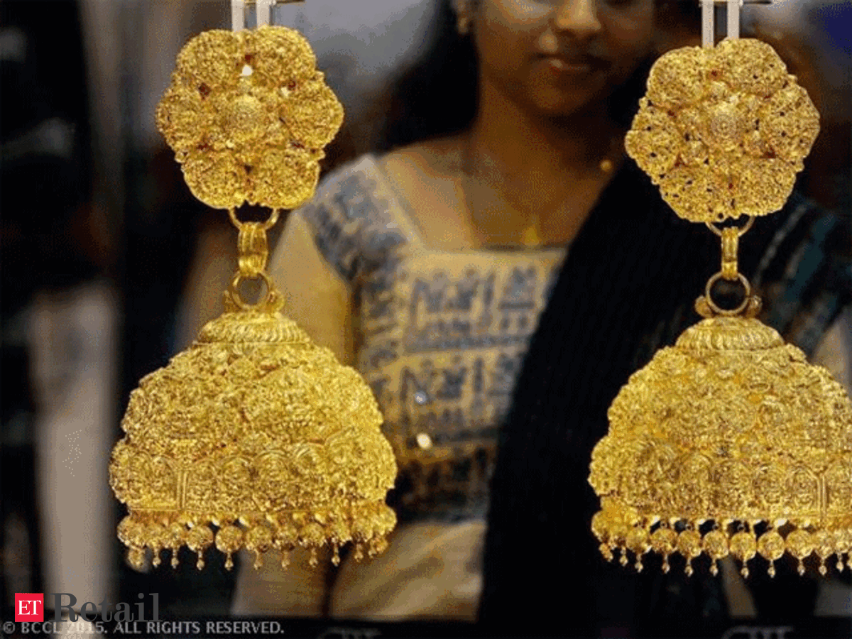 Gold Items Government Bans Export Of Gold Items Above 22 Carat Purity Retail News Et Retail