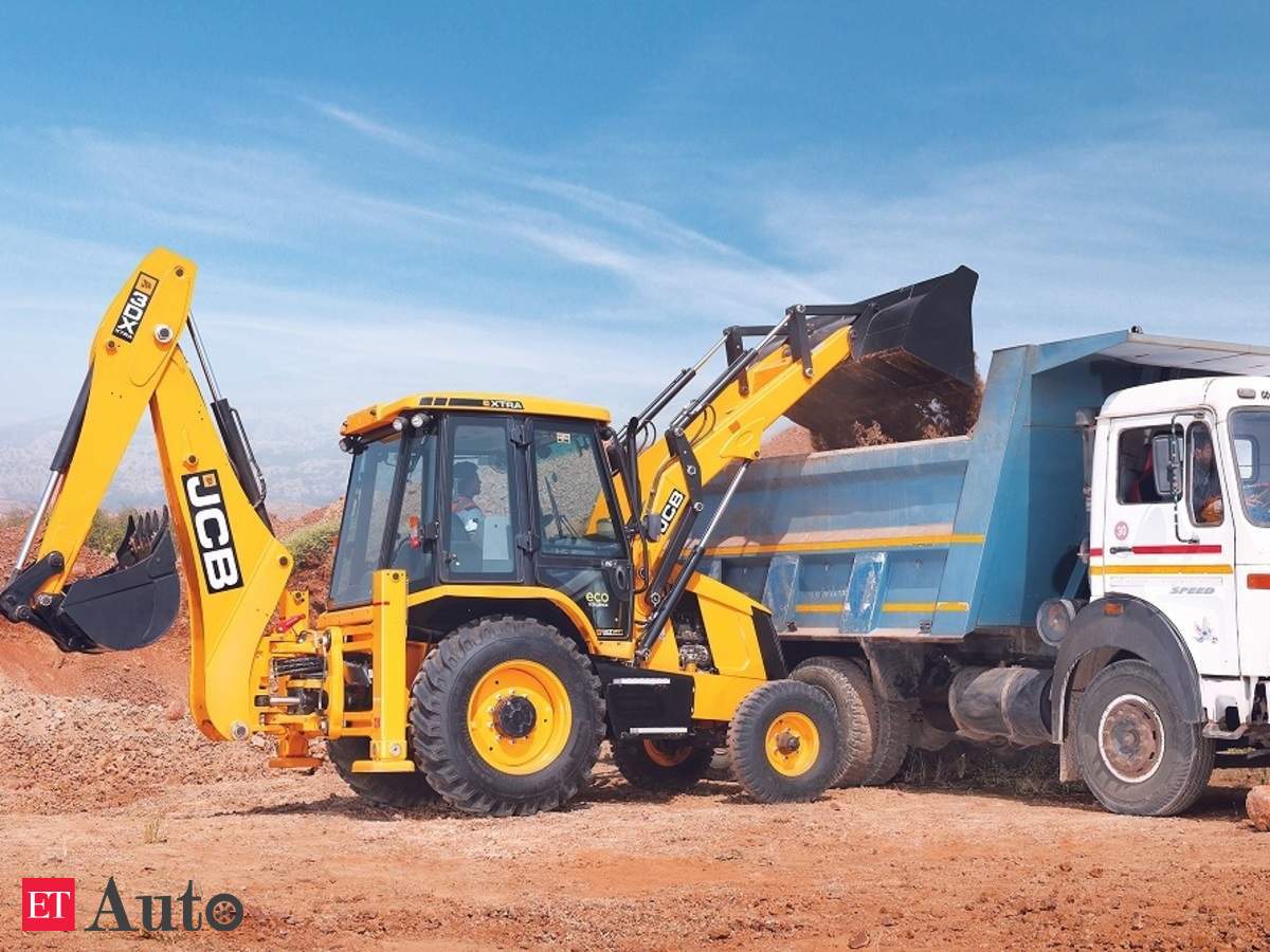 Jcb India Jcb India Showcases Backhoe Loader With Amt Feature At