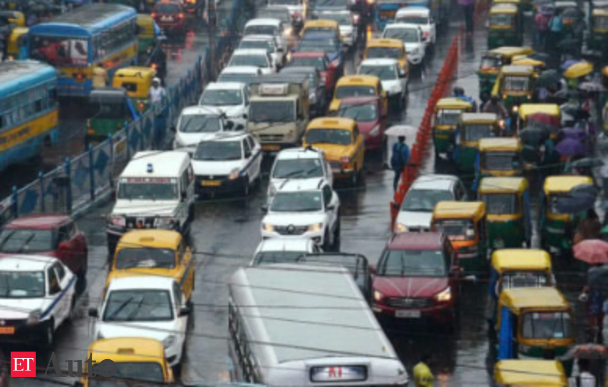 Vehicles In Tamil Nadu Vehicle population crosses 2.5 crore mark in TN