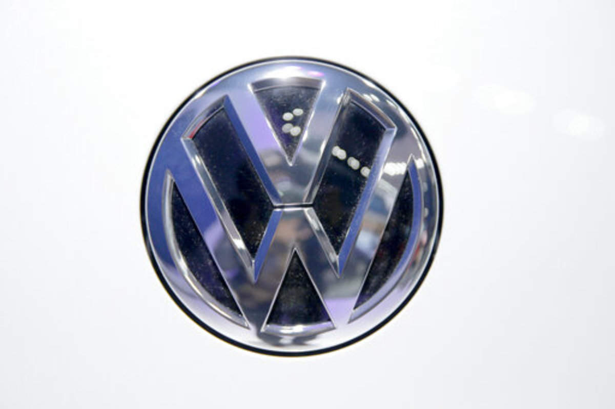 Vw Warns Of Challenges To Redouble Efforts To Meet Targets Auto News Et Auto