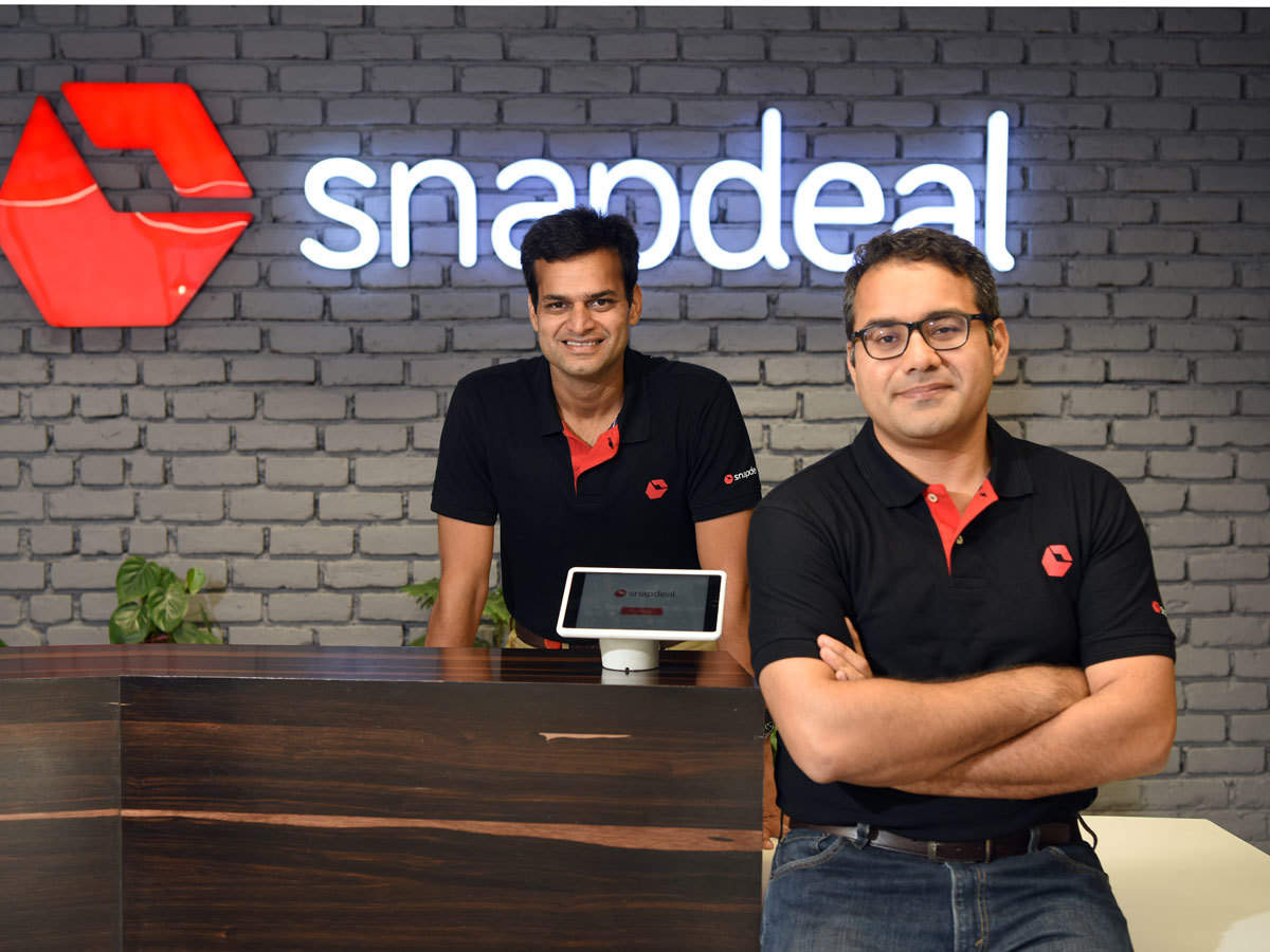 Shoppers Stop inks deal with Snapdeal - The Economic Times