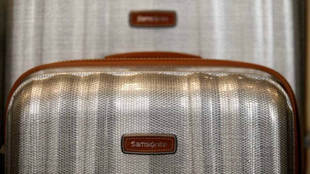 samsonite smart luggage