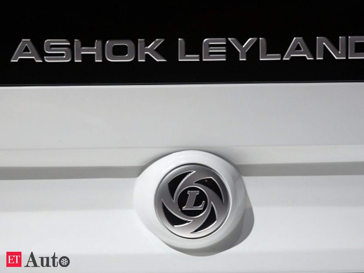 Axis Bank Ashok Leyland Signs Mou With Axis Bank For Two Years