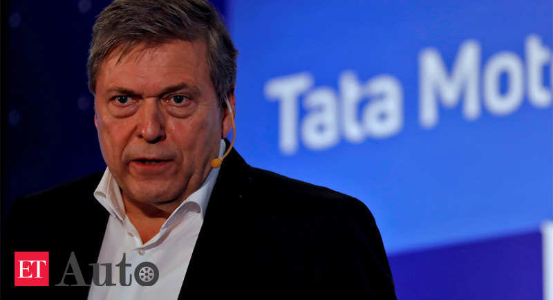 
                  Tata Motors expects turnaround in CV sales by second half of next fiscal