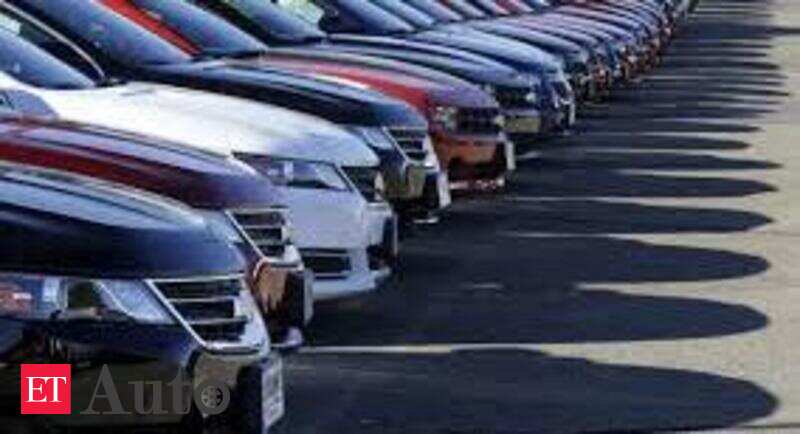 
                  Global auto sales to dip 2.5% in 2020: Moody's