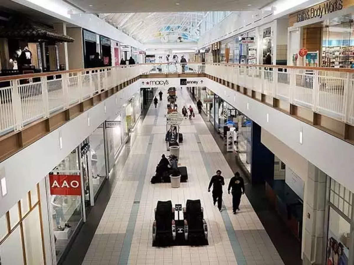 Shoppers recount panic at Town Center mall