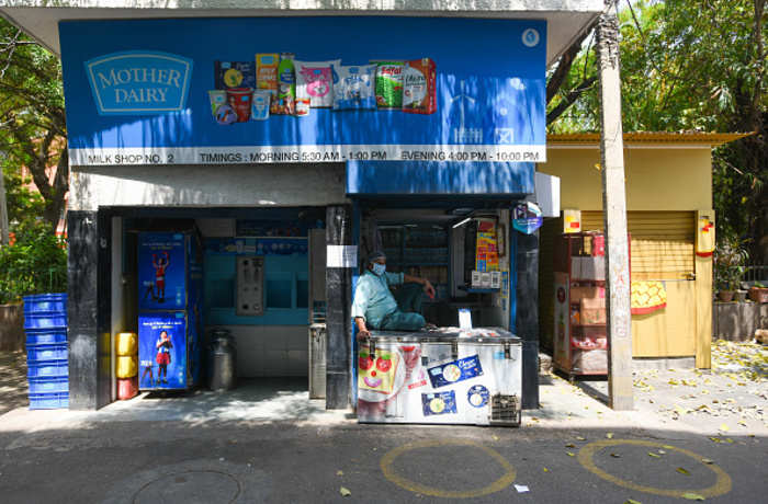 Milk Supply Mother Dairy Doubles The Number Of Kiosks In Delhi Ncr To Reach More People Retail News Et Retail