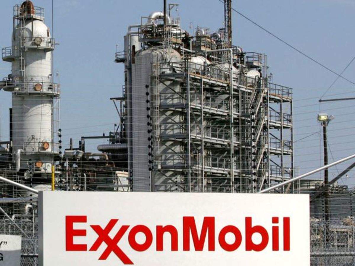 Exxon eyes Beaumont Texas refinery large CDU restart by end of