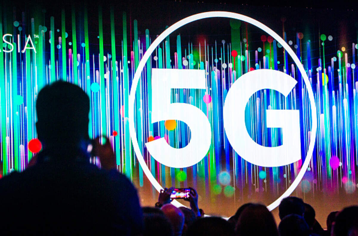 5g Spectrum Malaysia Revokes 5g Spectrum Awarded To Telecoms Firms Telecom News Et Telecom