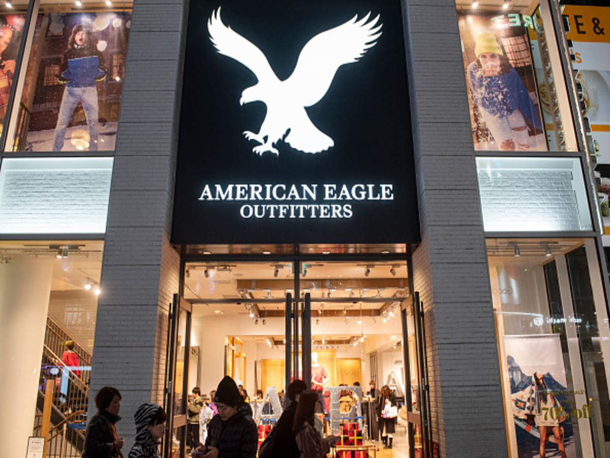 American Eagle's Shift of Brick-and-Mortar Toward Aerie Brand Marks Latest  Mall Store Change