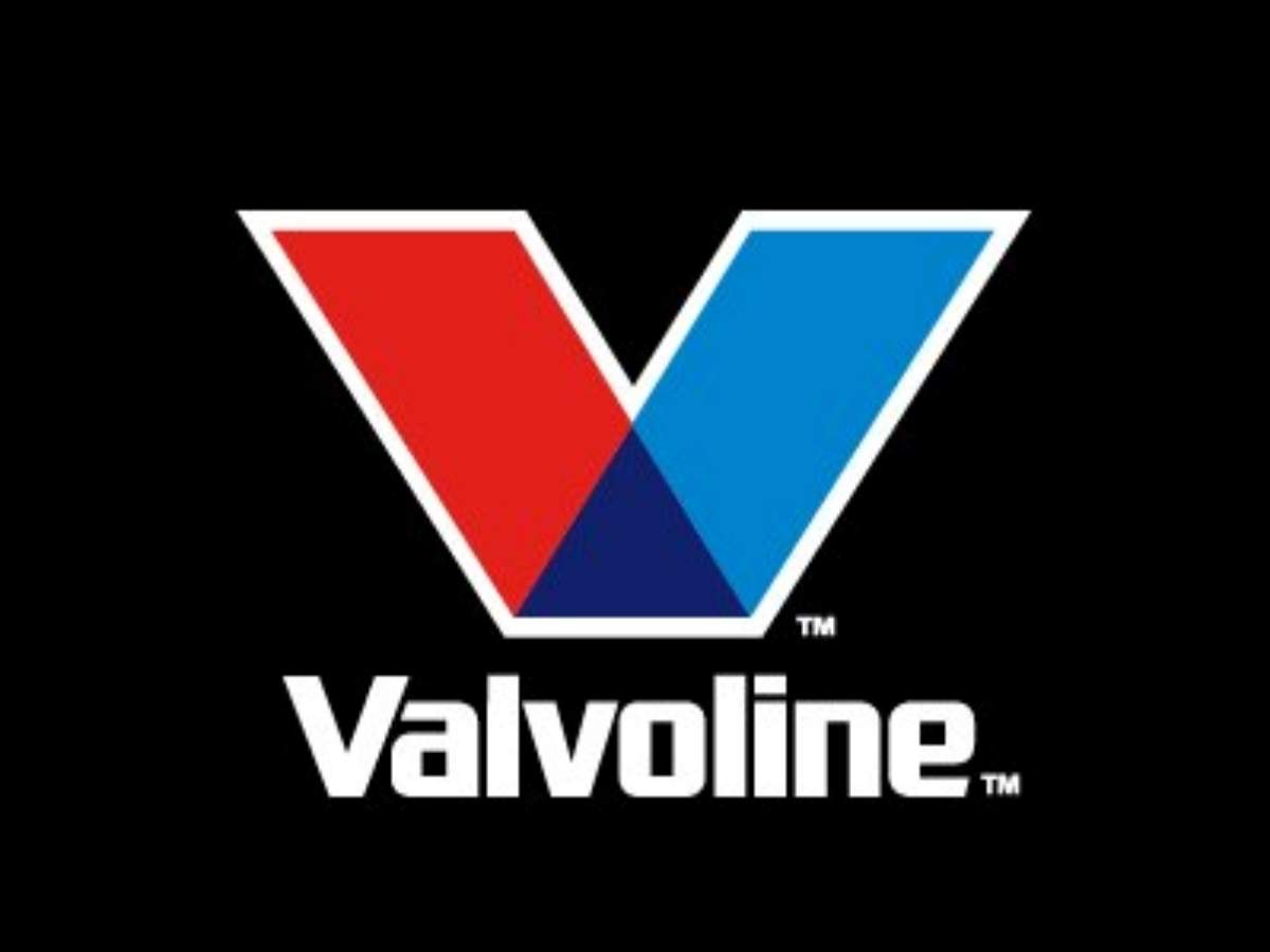 20W40 Heavy Vehicle Valvoline Engine Oil, Model Name/Number: Dexos at Rs  32500/barrel of 210l in Ghaziabad