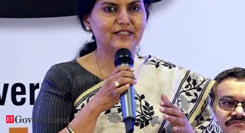 most-beautiful-and-intellectual-female-ias-ips-officers-of-india-in