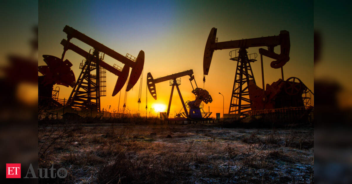 Oil prices drop on fuel demand worries as coronavirus flares up, ETAuto