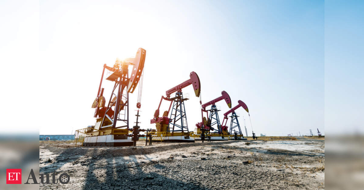 Oil heading for weekly decline as coronavirus demand concerns mount, ETAuto