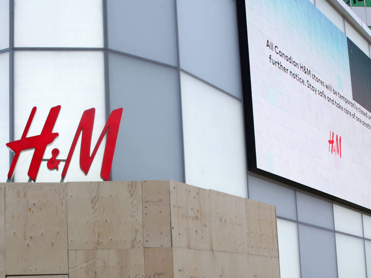 H&M to close stores as COVID-19 pushes shoppers online - Lifestyle - The  Jakarta Post