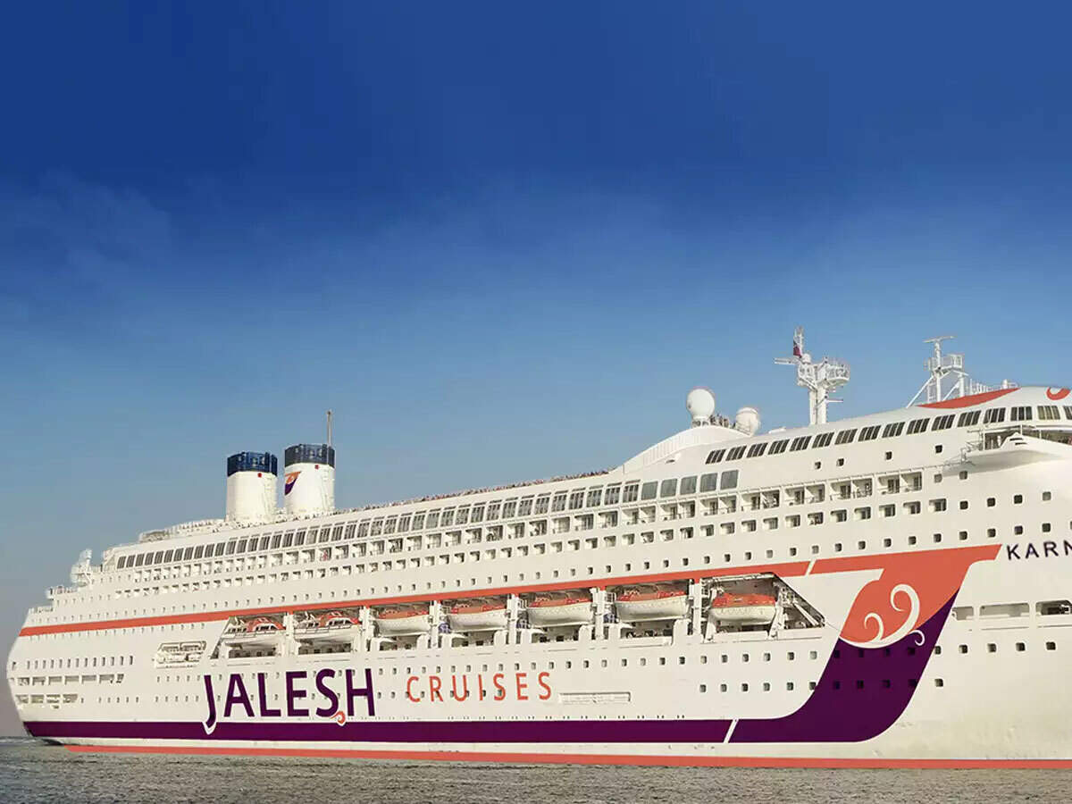 Essel Group To Discontinue Jalesh Cruises Operations Travel News Et Travelworld