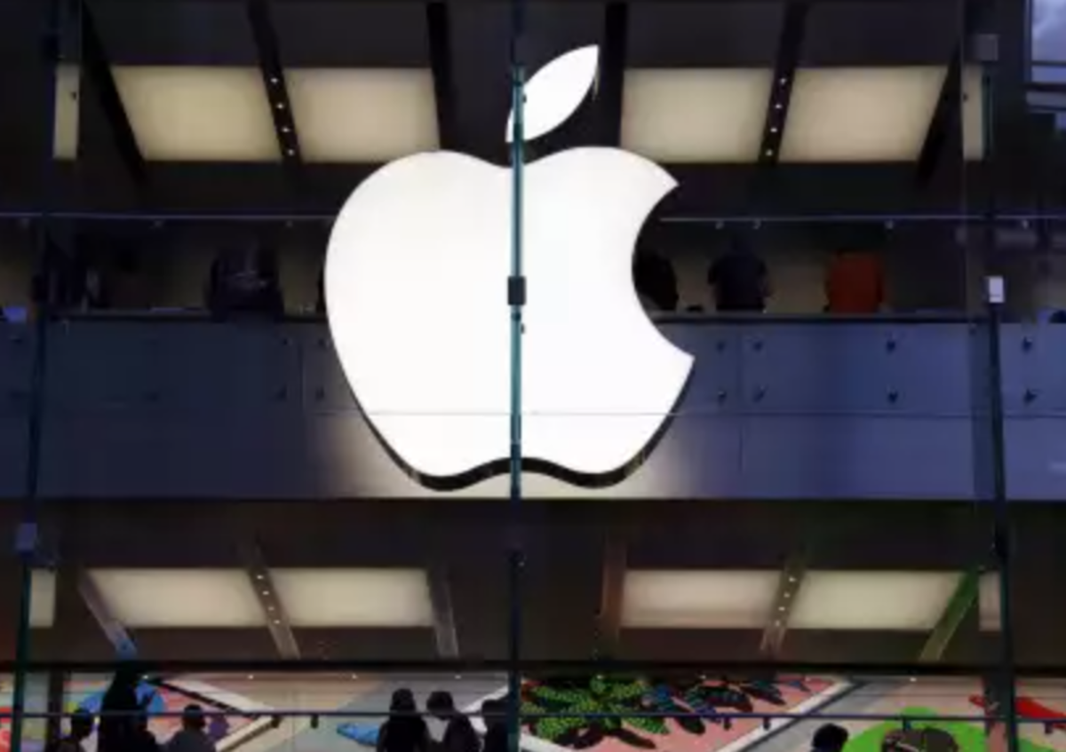 Apple Shares Apple Stock Pulled Down By Weak Iphone Sales China Telecom News Et Telecom