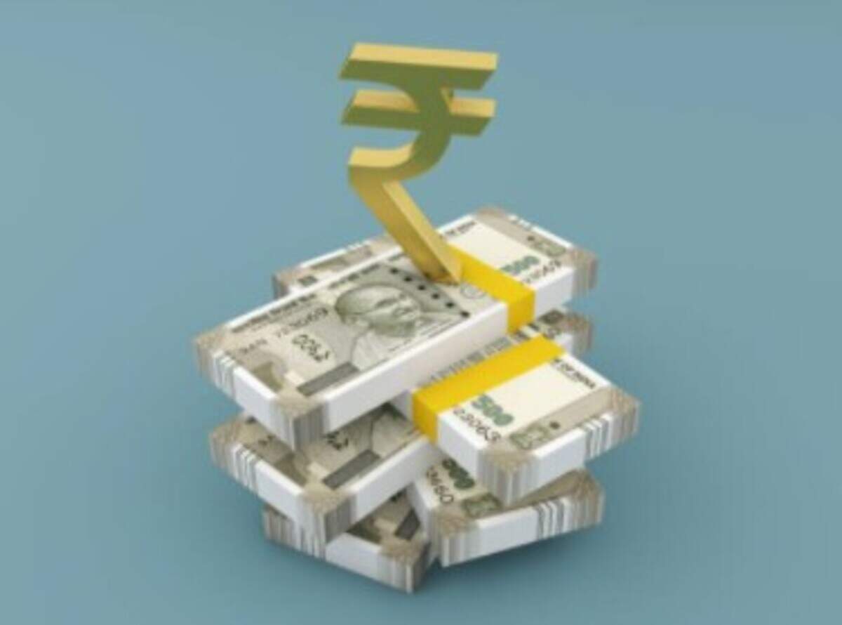Indian Rupee Rupee Settles 28 Paise Higher At 74 08 Against Us Dollar Auto News Et Auto