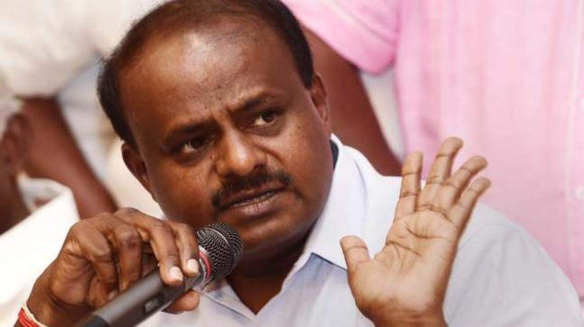 Kumaraswamy Dk Shivakumar Slam Centre For Challenging K Taka Hc Order To Enhance Oxygen Supply Government News Et Government