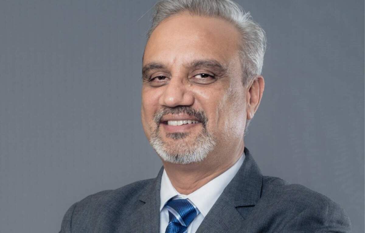 Work, Workforce and Workplace Finding the balance between returning to work and working from