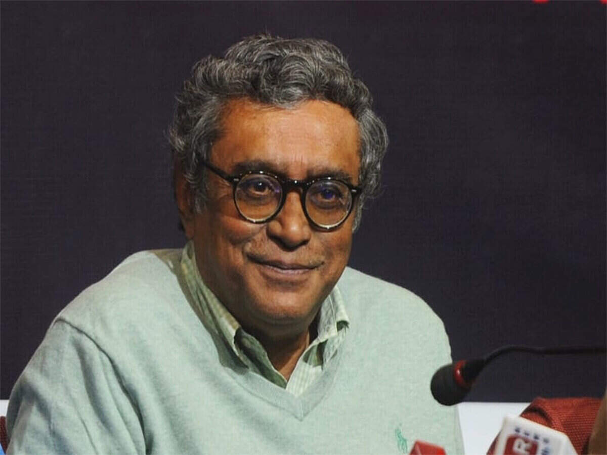 Swapan Dasgupta to oversee Education department