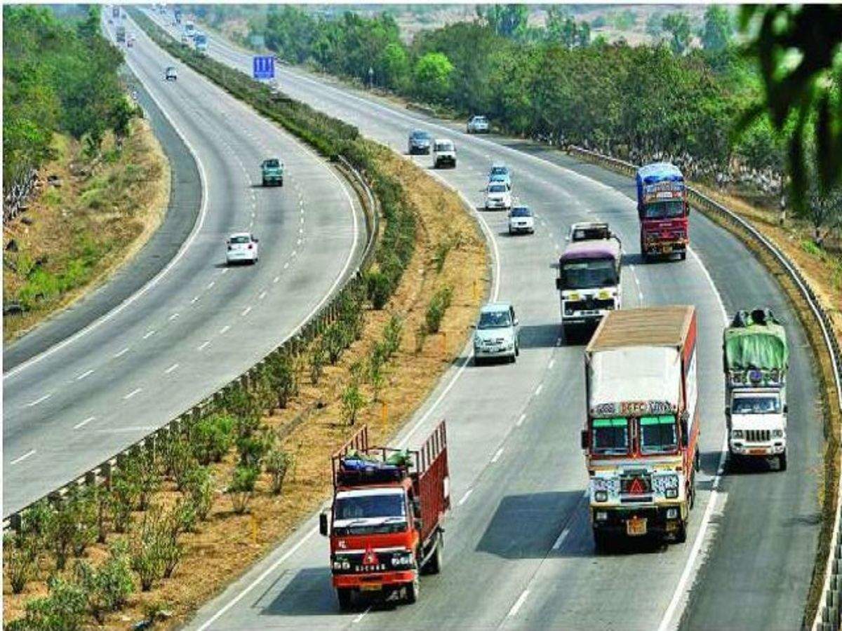 India will hopefully get highways of American standard in next three years:  Nitin Gadkari, ET Auto