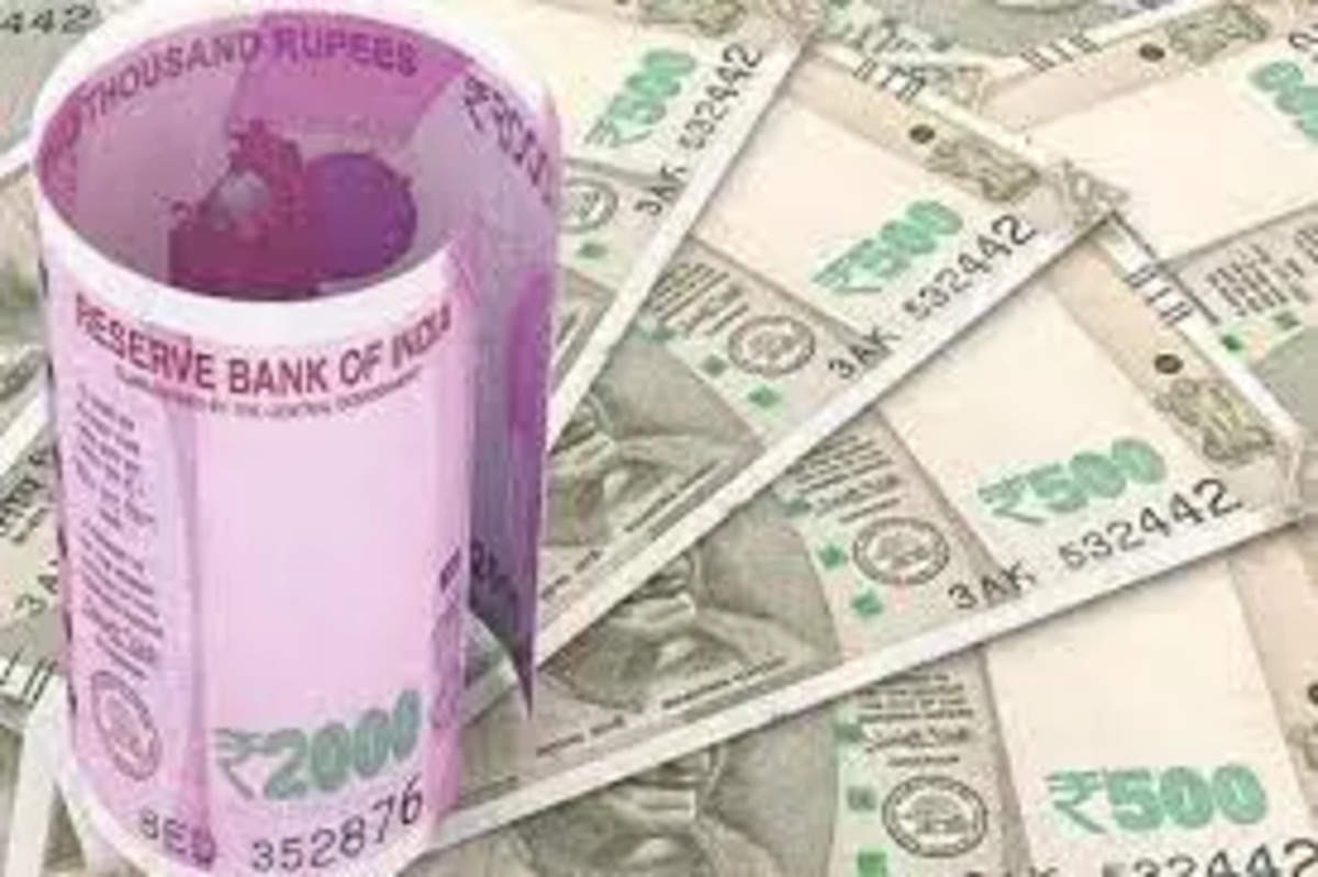 India's forex reserves jump USD 2.75 bn to USD 623.2 bn