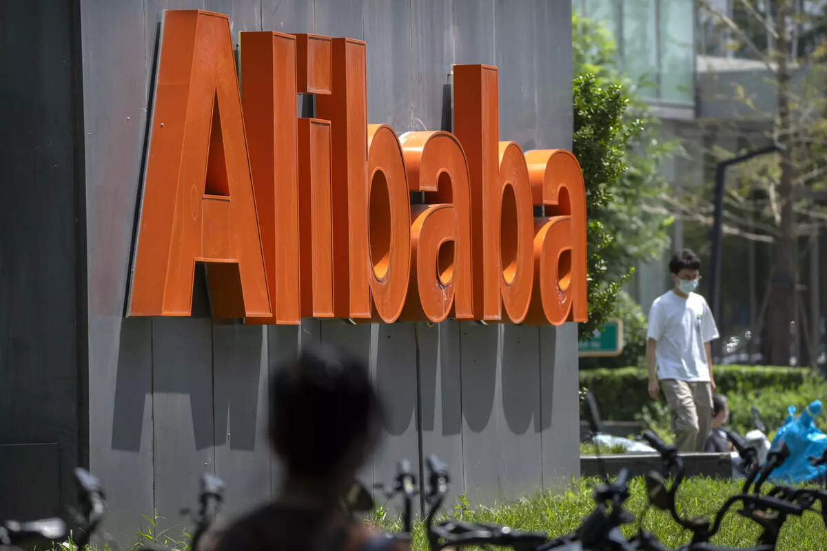 indiatimes.com - {'@type':'Thing','name':'ET Retail','url':'https:////retail.economictimes.indiatimes.com'} - Alibaba has lost $344 billion in world's biggest wipeout - ET Retail