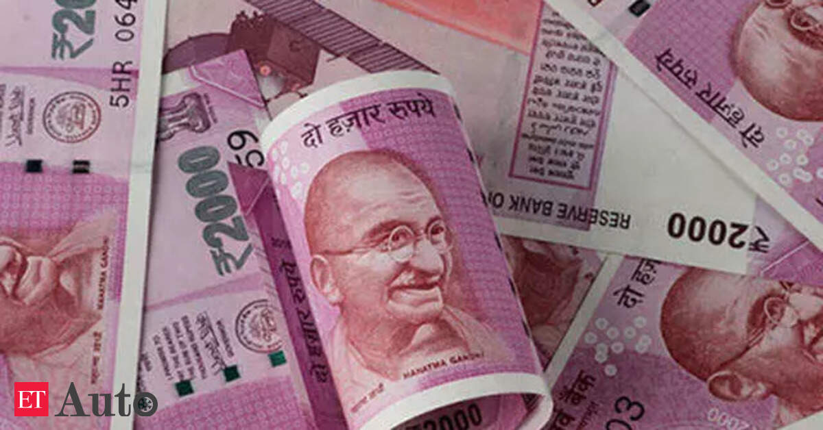 Indian Rupee Rupee Inches Higher By 8 Paise To 74 79 Against Us Dollar In Early Trade Auto News Et Auto