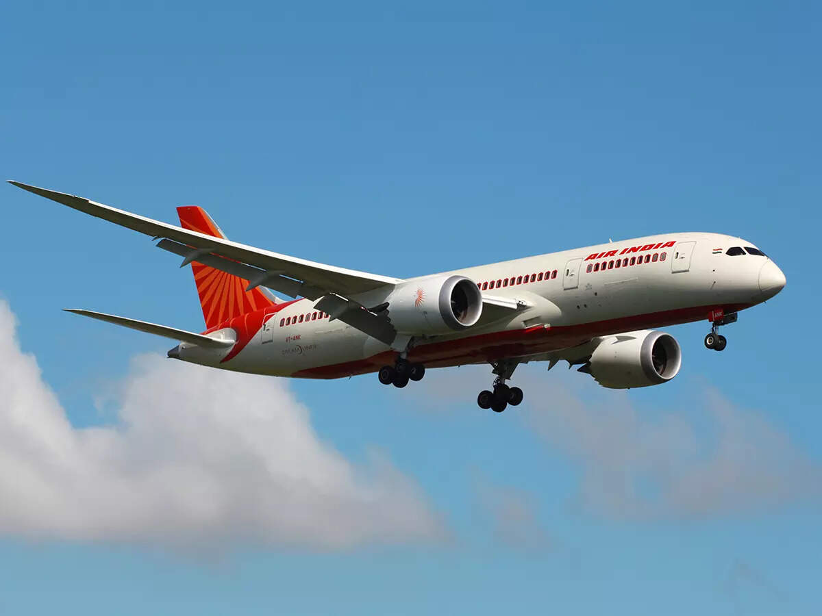 Air India pilot unions ask management to roll back salary cut within three  days, HR News, ETHRWorld
