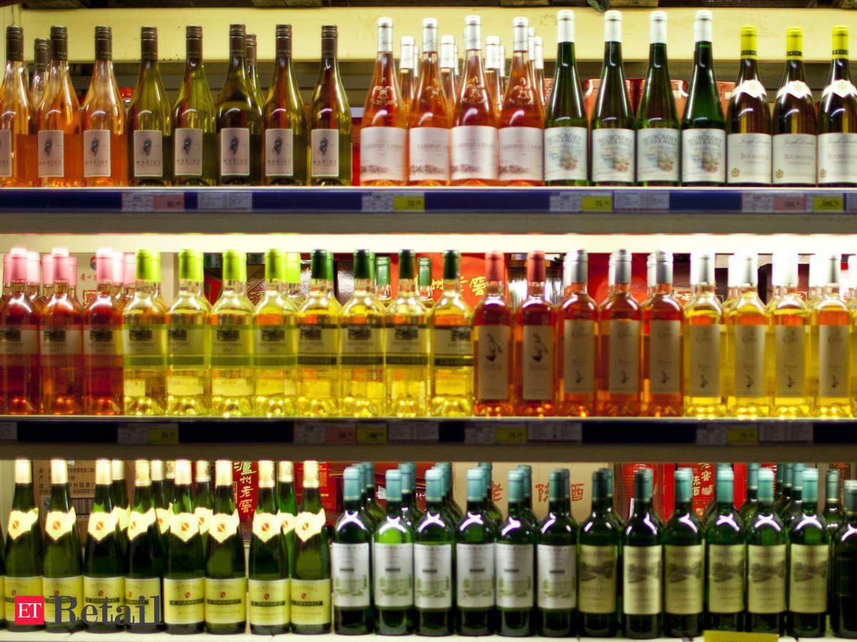 HC asks retail liquor dealers to pay licence fee under New Excise Policy, 500 brands registered by Delhi govt