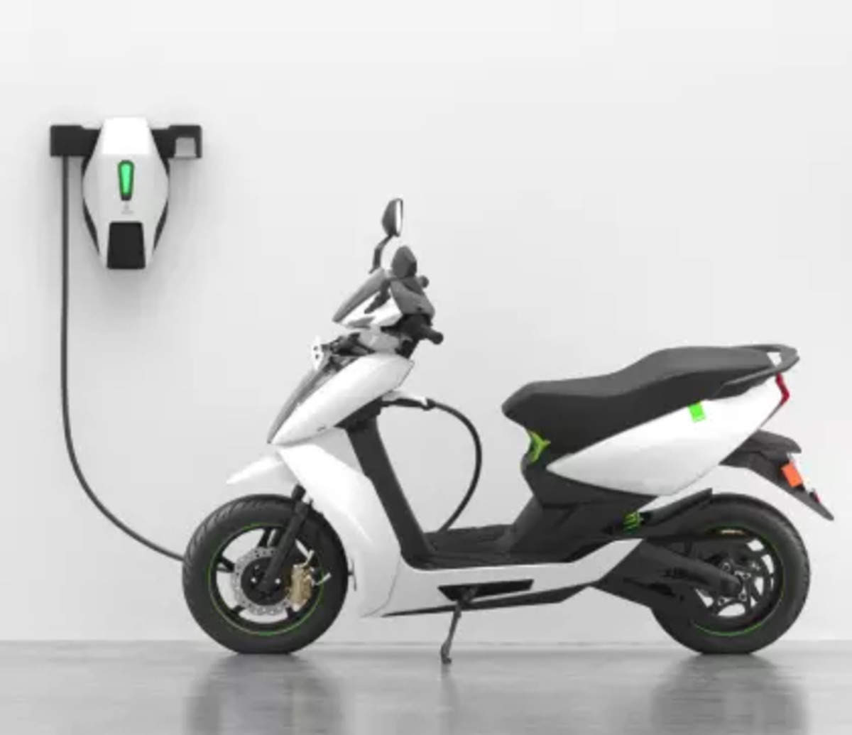 charging two wheeler scooty